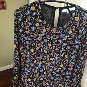 ROSE + OLIVIA SZ SMALL NWOT BELL SLEEVE LONF SLEEVE LINED